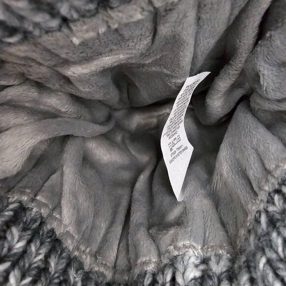 Time and Tru Space Dye New Pom Winter Grey Combo Beanie Hat - Picture 4 of 6